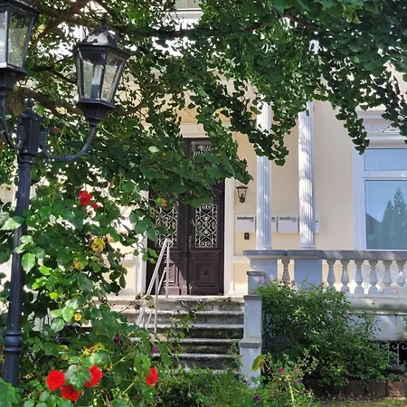 Bergblick 4 Personen Parkplatz Zentral * Bad Pyrmont